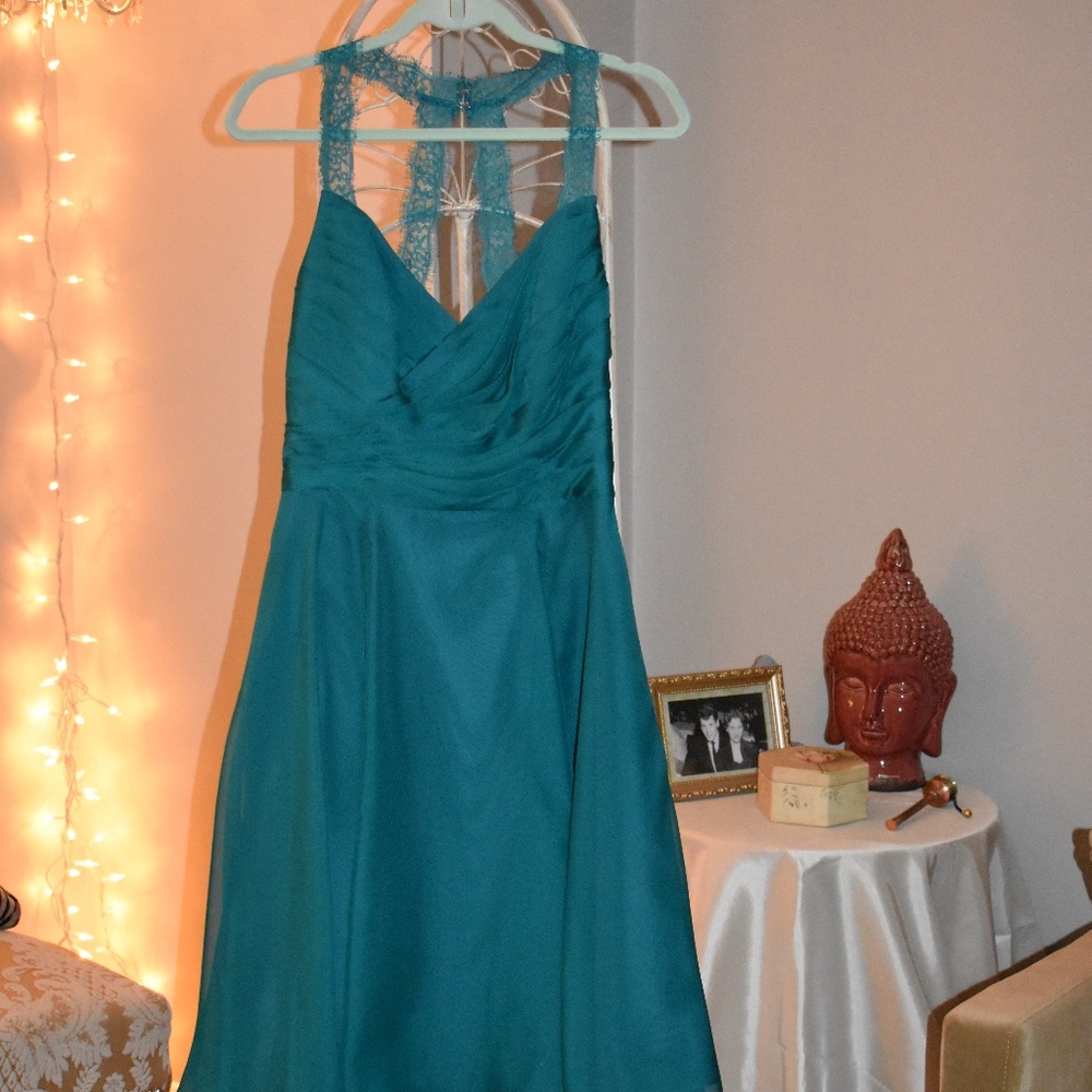 Gorgeous Knee Length Chiffon and Lace Dress